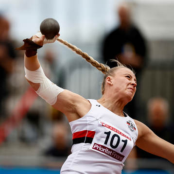 Axelina Johansson Hässelby SK trea i kula