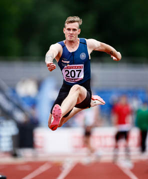Andreas Carlsson Ymer sexa i tresteg