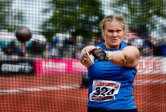 Eleni Larsson Spårvägens FK i slänga