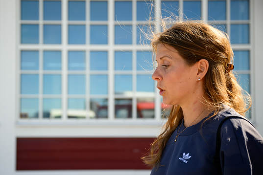 Friidrottaren Charlotta Fougberg blir intervjuad