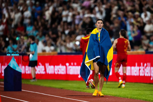 Thobias Montler of Sweden celebrates