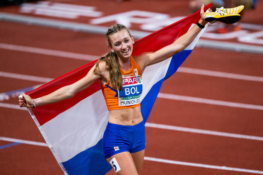 Femke Bol of Netherlands celebrates