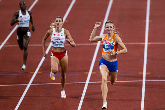 Femke Bol of Netherlands celebrates winning women’s 400