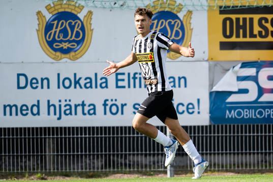 Landskronas Camil Jebara jublar