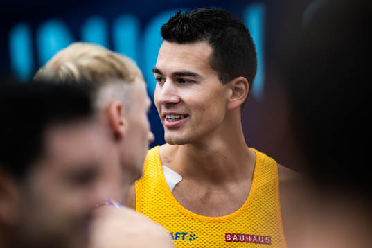 Perseus Karlström of Sweden