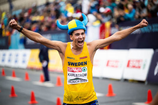Perseus Karlström of Sweden celebrates