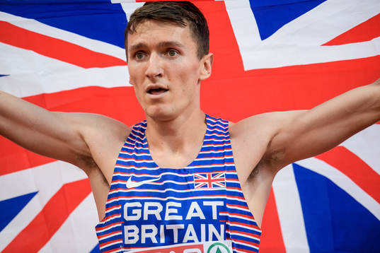 Jake Wightman of Great Britain celebrates