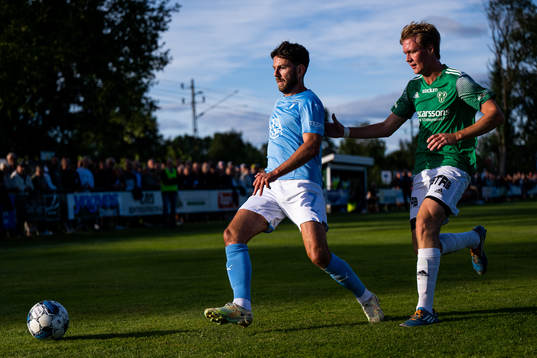 Malmö FFs Erdal Rakip och Brålandas Niclas Bengtsson