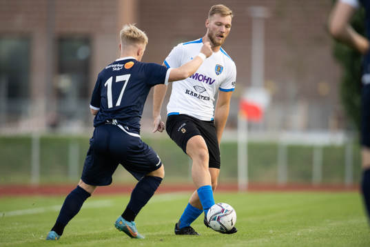 Staffanstorps Robin Kolnby och Bellevue's Evvel Husic