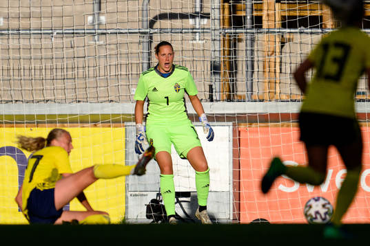 Goalkeeper Emma Lind of Sweden