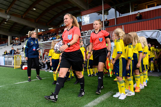 Referee Sandra Almkvist