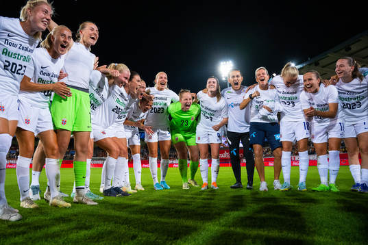 Players and staff of Norway celebrate