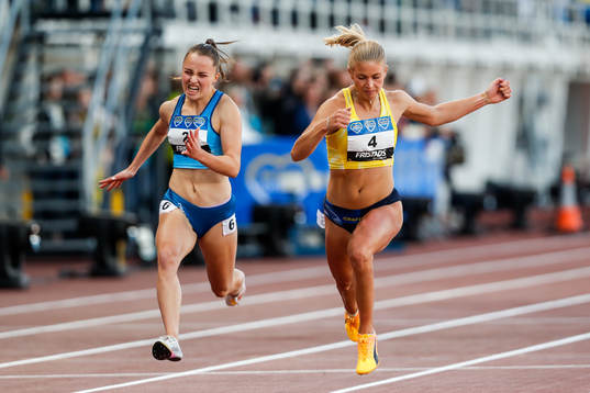 Anna Pursiainen of Finland and Julia Henriksson of Sweden
