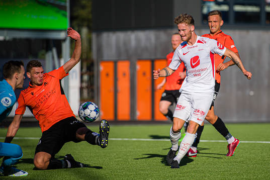 Ole Didrik Blomberg of Brann scores the 0-2 goal