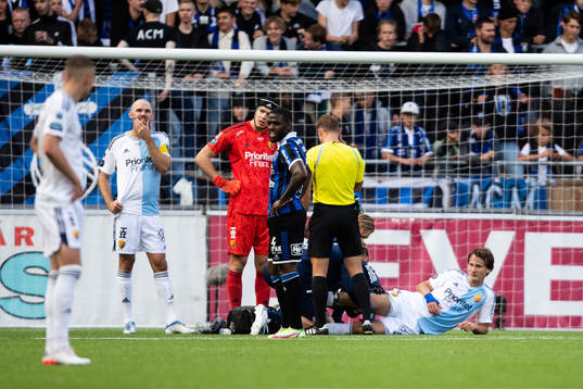 Djurgårdens Hjalmar Ekdal med skada
