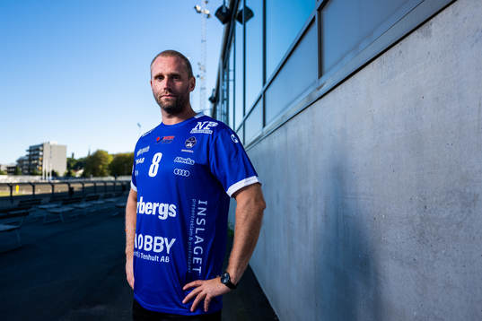 Hallbys tränare Joachim Löfstedt
