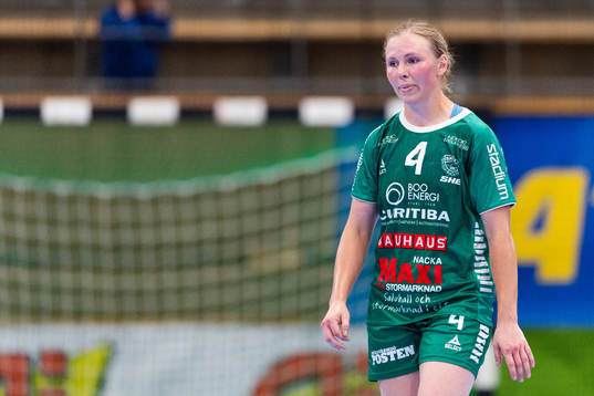 Skurus Alexandra Bjärrenholt  deppar