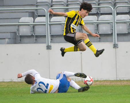 Bläddra bland fler bilder av Fotboll, DM, IFK Hässleholm - IFK Simrishamn