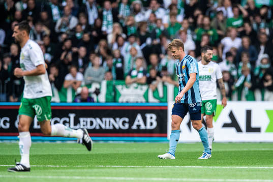 Djurgårdens Rasmus Schuller deppar