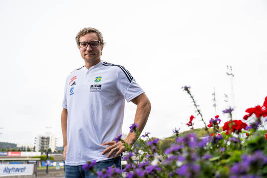 s tränare Oscar Carlén