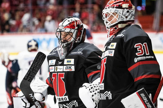 Örebros målvakt Jhonas Enroth och målvakt Jonas Arntzen