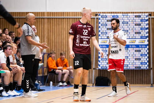 GUIFs Pavle Karacic lämnar planen