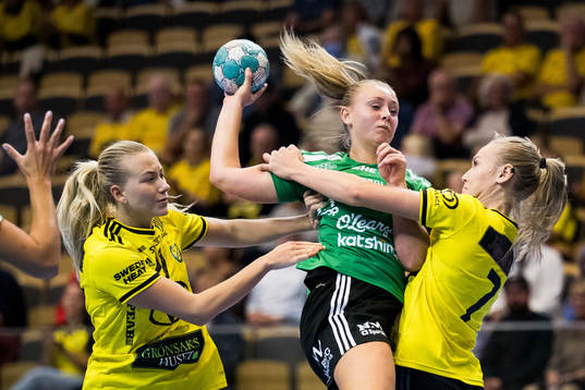 Sävehofs Frida Rosell och Elin Heikka