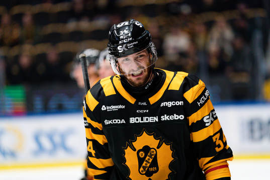 Skellefteås Tom Kühnhackl