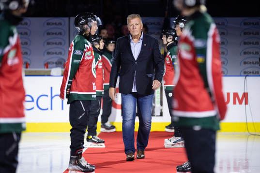 Tidigare spelaren och lagkaptenen Anders Broström
