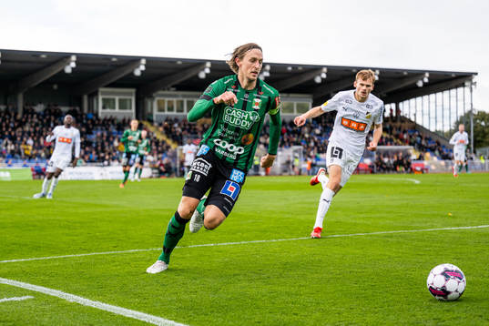 Varbergs Alexander Johansson och Häckens Oscar Uddenäs