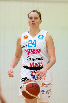 Östersunds Hannah Whitish