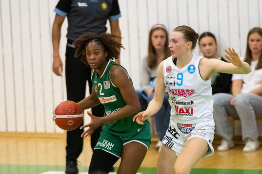 Eos Tay Courtajia Sanders och Östersunds Astrid Sandberg