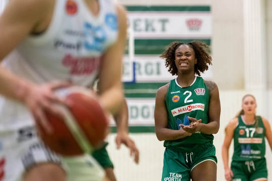 Eos Tay Courtajia Sanders agerar