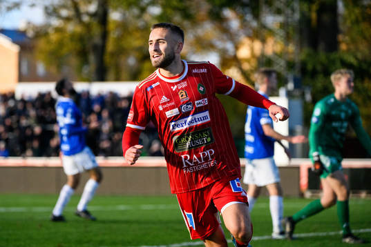 Skövde AIKs Jack Cooper Lover jublar