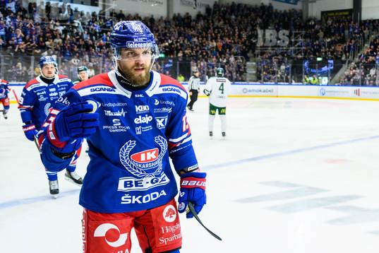 Oskarshamns Jiri Smejkal jublar