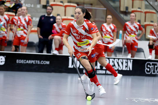 Pixbos Caroline Adelöw