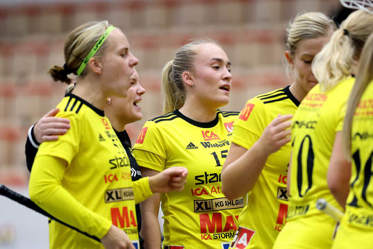 Endres Ellen Berglund jublar