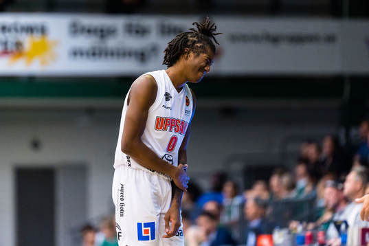 Uppsalas Jalyn Hinton grimaserar