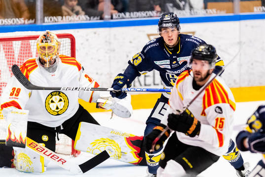 HV71s Måns Lindbäck