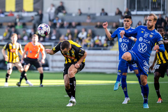 Häckens Even Hovland och GIF Sundsvalls Pontus Engblom