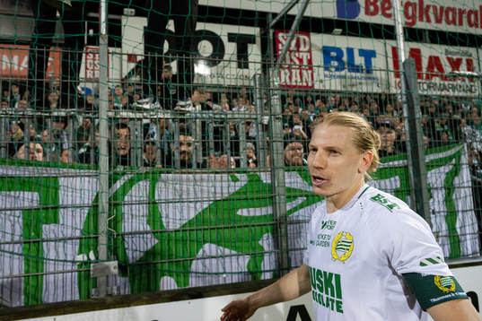 Hammarbys Gustav Ludwigson jublar