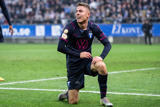 Malmö FFs Patriot Sejdiu deppar