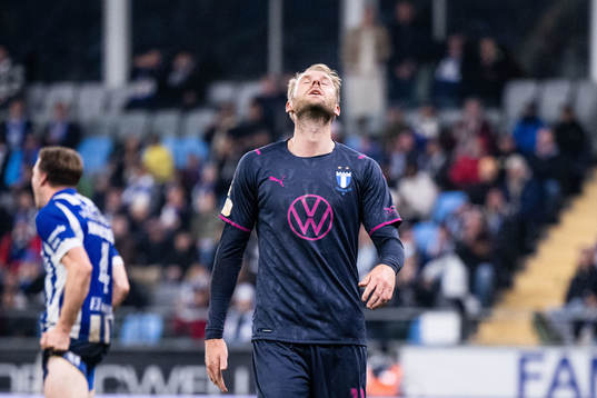 Malmö FFs Ola Toivonen deppar