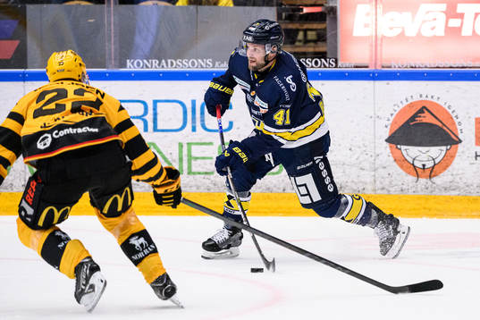 HV71s Chad Billins