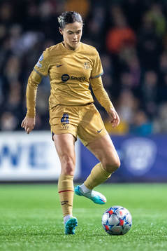 Mapi Leon of Barcelona