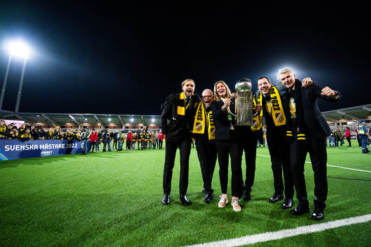 Häckens klubbchef Marcus Jodin, ordförande Anders