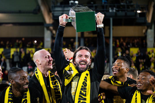 Häckens Valgeir Fridriksson, fystränare Jordi Gonzales