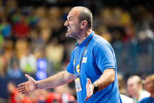 Head coach Branka Mijatovic of Slovenia