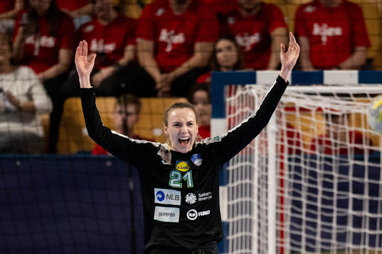Goalkeeper Amra Pandzic of Slovenia celebrates