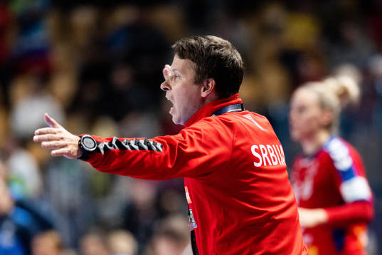 Head coach Dragan Markov of Serbia